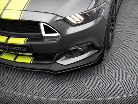 Street PRO Front Splitter + Flaps Ford Mustang GT Mk6 - Black-Red + Gloss Flaps