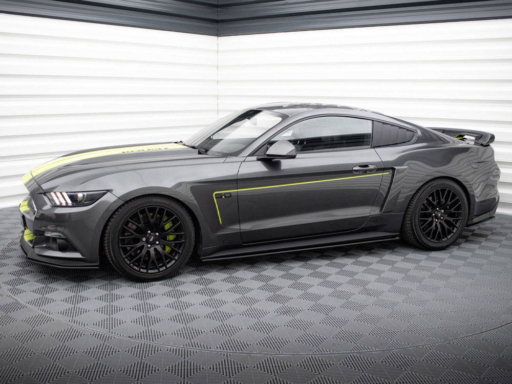 Maxton Design Street PRO Side Skirts Diffusers Ford Mustang GT Mk6 - FOMU6GTCNC-SD1B - Image 2