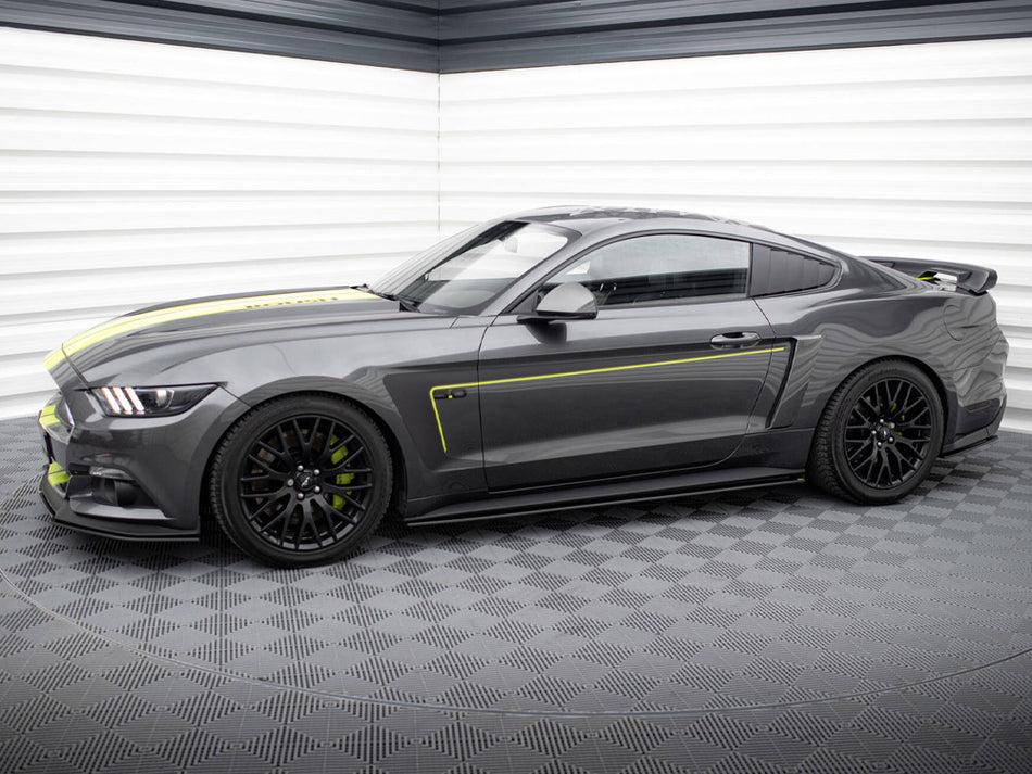 Maxton Design Street PRO Side Skirts Diffusers Ford Mustang GT Mk6 - FOMU6GTCNC-SD1B - Image 2