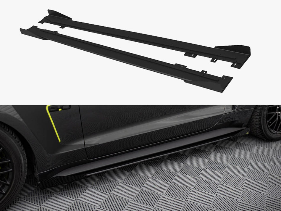 Maxton Design Street PRO Side Skirts Diffusers + Flaps Ford Mustang GT Mk6 - FOMU6GTCNC-SD1B+SF1G - Image 1