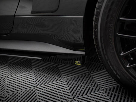 Maxton Design Street PRO Side Skirts Diffusers + Flaps Ford Mustang GT Mk6 - FOMU6GTCNC-SD1B+SF1G - Image 5
