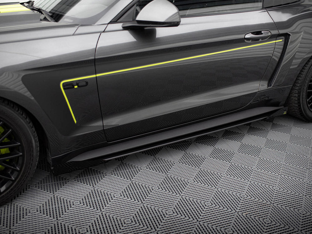 Maxton Design Side Flaps Ford Mustang GT Mk6 - FOMU6GTCNC-SF1G - Image 3