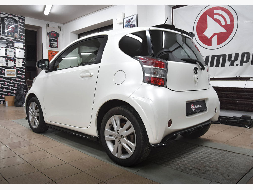 Maxton Design Spoiler CAP Toyota IQ - TO-IQ-1-CAP1G - Image 2