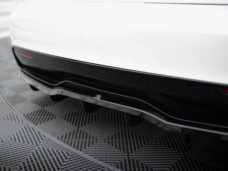 Maxton Design Rear Splitter (Vertical Bars) V.2 Tesla Model S Plaid Mk1 Facelift - TE-MODELS-1F2-PL-RD2G+RD3G - Image 4