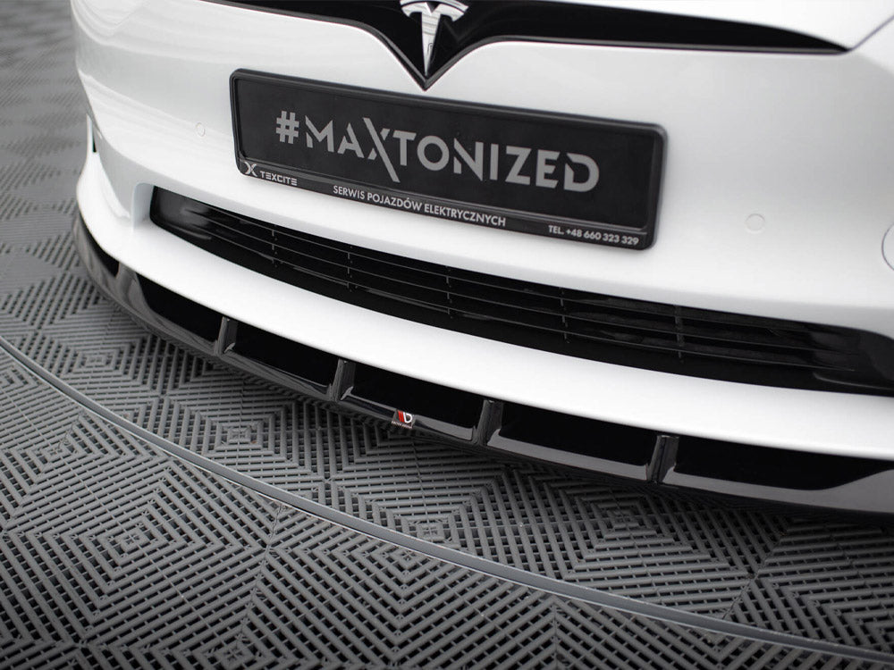 Maxton Design Front Splitter V.3 Tesla Model S Plaid Mk1 Facelift - TE-MODELS-1F2-PL-FD3G - Image 4