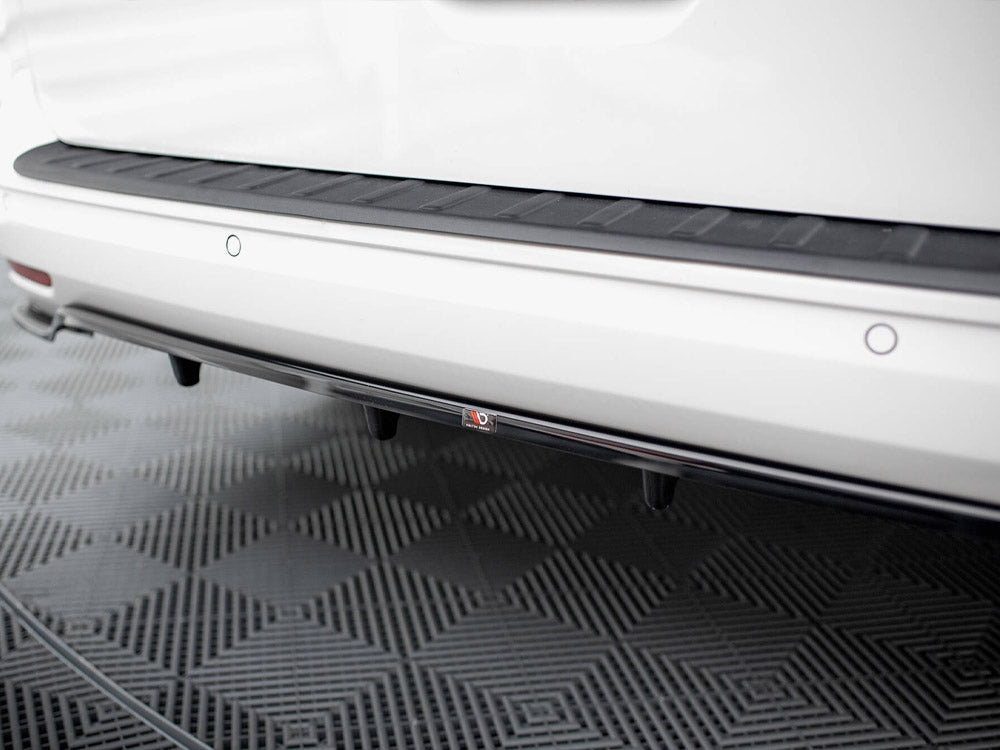 Rear Splitter (Vertical Bars) Volkswagen Caddy Maxi Mk5