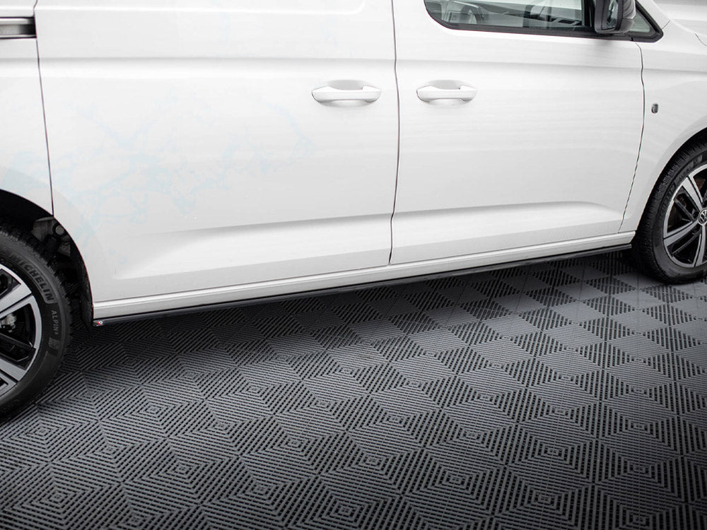 Maxton Design Side Skirts Diffusers Volkswagen Caddy Maxi Mk5 - VW-CA-5-MAXI-SD1G - Image 3