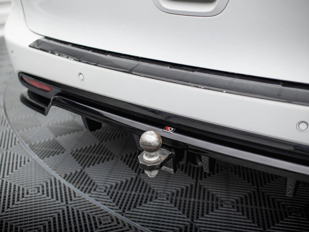 Maxton Design Central Rear Splitter (Vertical Bars) Chrysler Pacifica Mk2 Facelift - CHR-PA-2F-RD1G+RD2G - Image 4