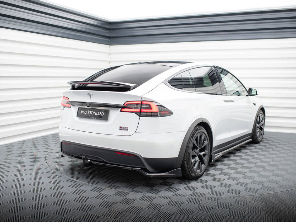 Maxton Design Rear Splitter (Vertical Bars) Tesla Model X Mk1 Facelift - TE-MODELX-1F-RD1G+RD2G - Image 2