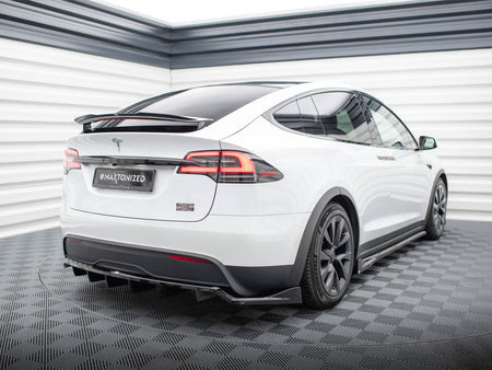 Maxton Design Rear Splitter (Vertical Bars) Tesla Model X Mk1 Facelift - TE-MODELX-1F-RD1G+RD2G - Image 3