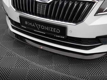 Maxton Design Front Splitter V.1 Skoda Superb Mk3 - Carbon Look - SK-SU-3-FD1C - Image 4