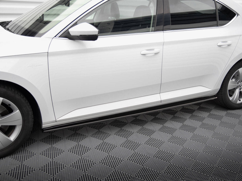 Maxton Design Side Skirts Diffusers Skoda Superb Mk3 - Textured - SK-SU-3-SD1T - Image 4