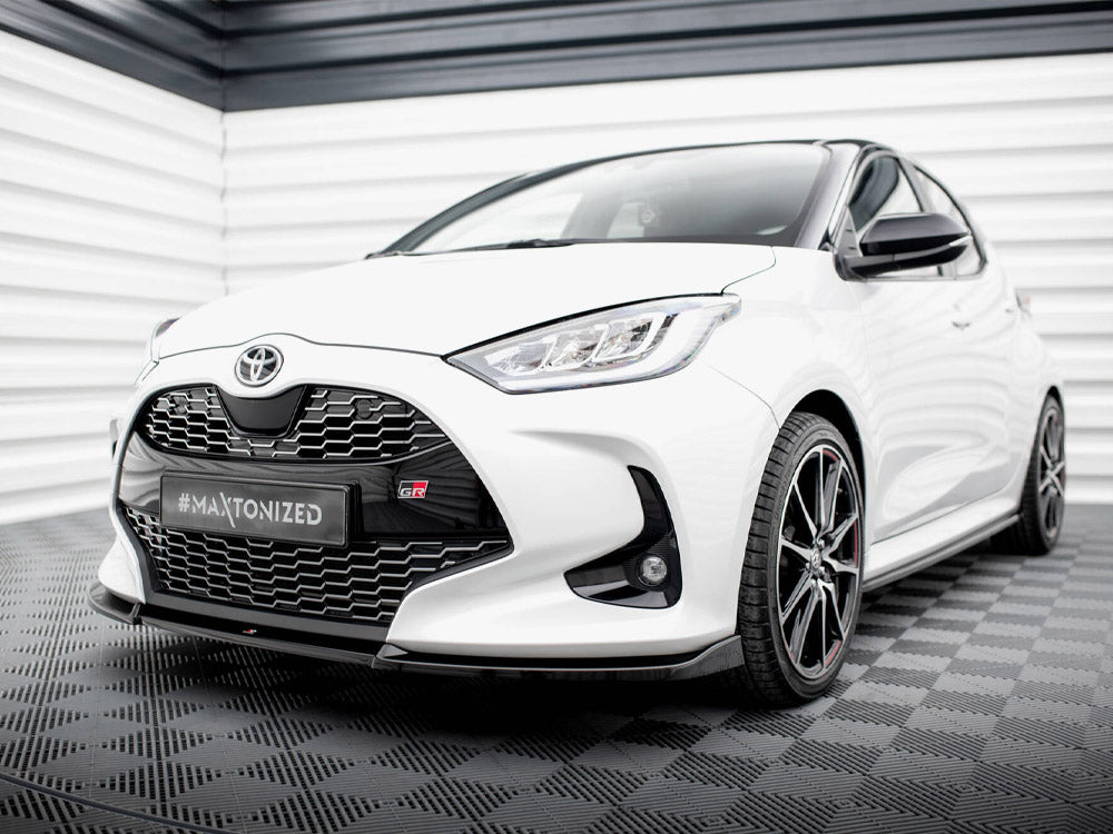 Maxton Design Front Splitter V.3 Toyota Yaris Mk4 - TO-YA-4-FD3G - Image 2