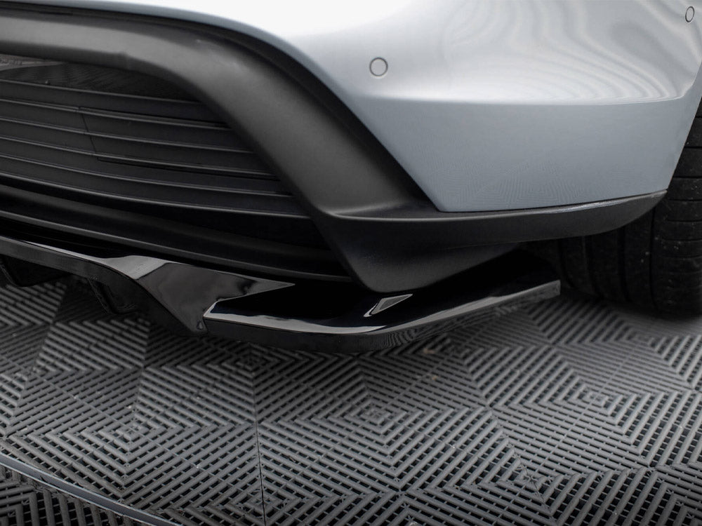 Maxton Design Rear Splitter (Vertical Bars) Porsche Taycan / Taycan 4 / Taycan 4S / Taycan GTS Mk1 - PO-TAY-1-RD1G+RD2G - Image 7