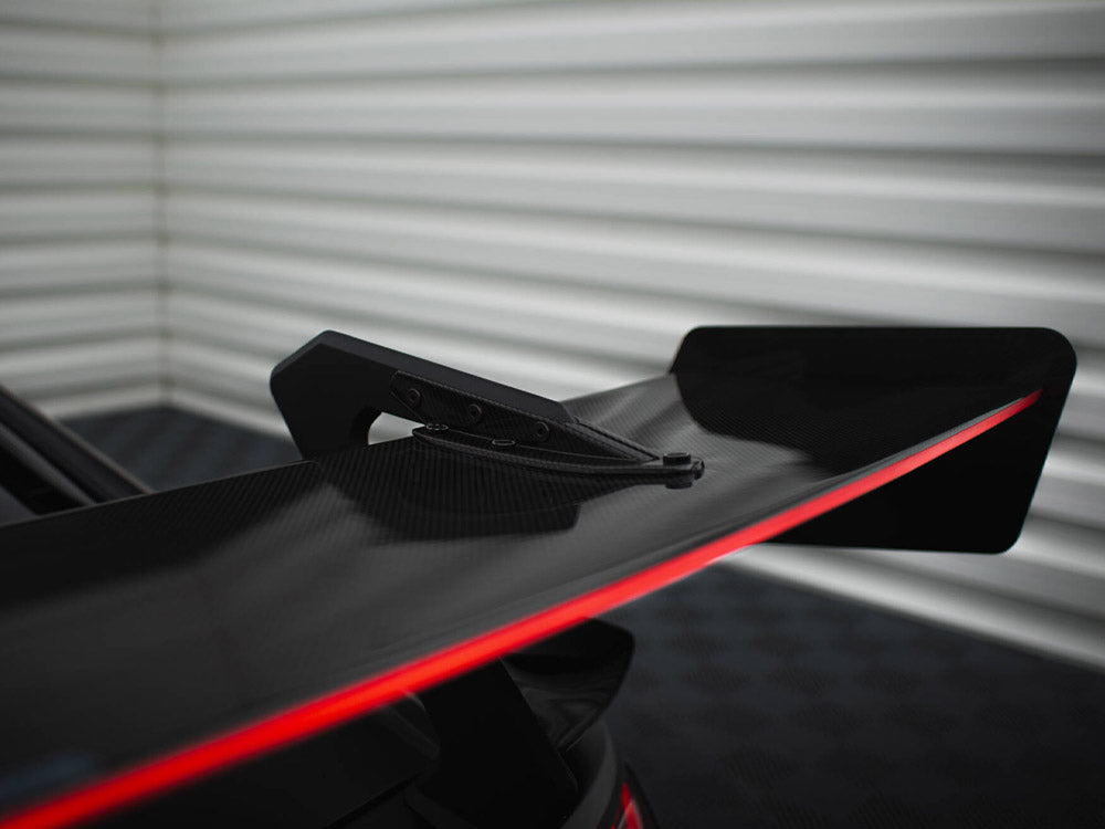 Maxton Design Carbon Spoiler + LED Audi R8 Mk2 - CF-AU-R8-2F-WING4-245-P+LED - Image 4