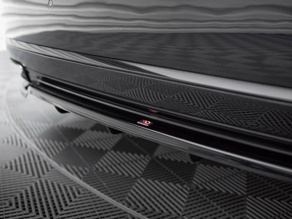 Maxton Design Central Rear Splitter (Vertical Bars) Audi A8 D4 Facelift - AU-A8-D4F-RD1G+RD2G - Image 4