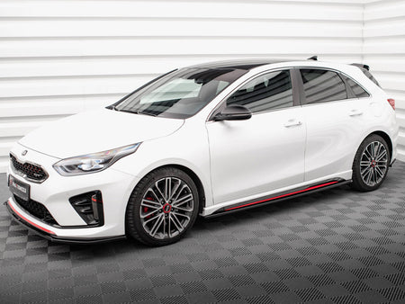 Maxton Design Side Skirts Diffusers Kia Ceed GT Mk3 - KI-CE-3-GT-SD1G - Image 2