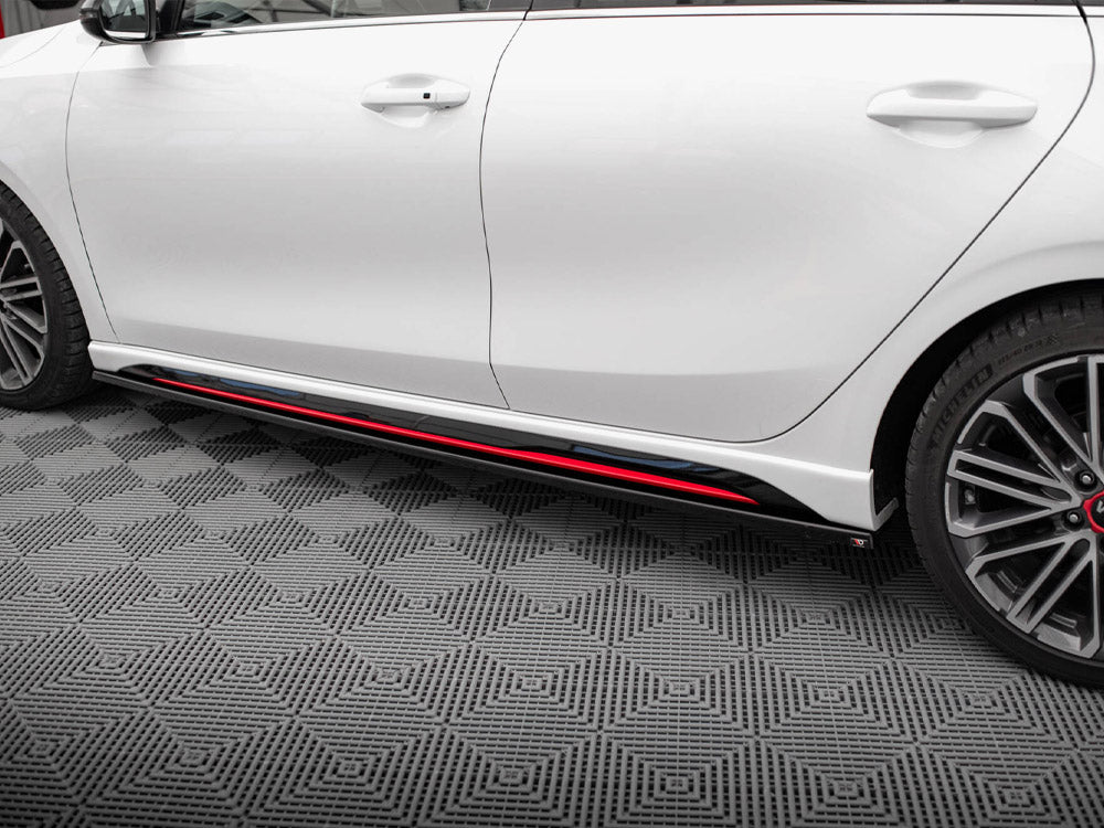 Maxton Design Side Skirts Diffusers Kia Ceed GT Mk3 - KI-CE-3-GT-SD1G - Image 4
