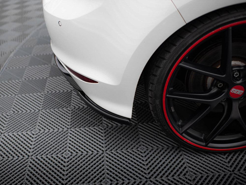 Rear Side Splitters V.1 VW Golf R / R-Line Mk7 - Carbon Look