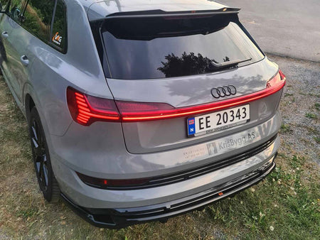 Maxton Design Central Rear Splitter (Vertical Bars) Audi e-Tron S-Line - AU-ETRON-1-SLINE-RD1G+RD2G - Image 5
