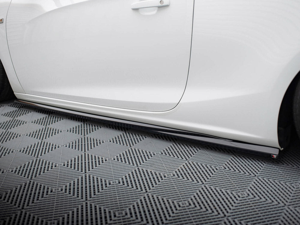 Maxton Design Side Skirts Diffusers Opel Cascada - OP-CA-1-SD1G - Image 4