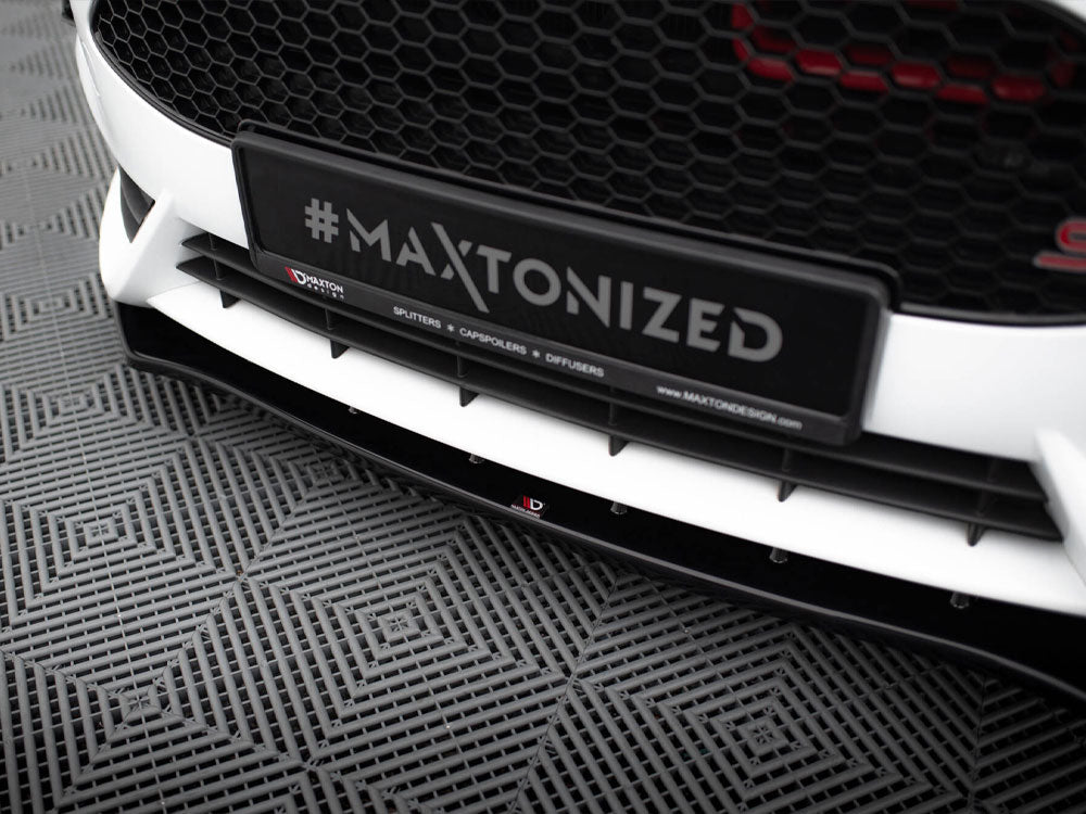 Maxton Design Front Splitter V.1 Ford Fiesta ST Mk7 FL - FO-FI-7F-ST-FD1G - Image 4