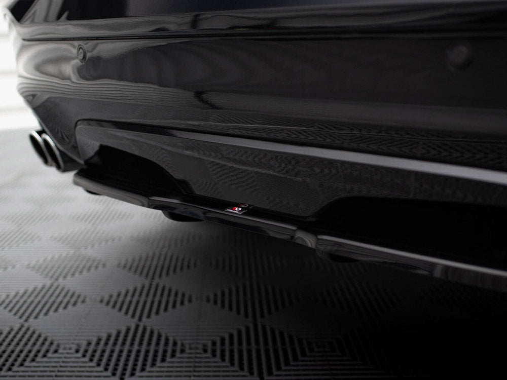 Maxton Design Central Rear Splitter (Vertical Bars) BMW X4 M-Pack - BM-X4-26-MPACK-RD1+RD2G - Image 3