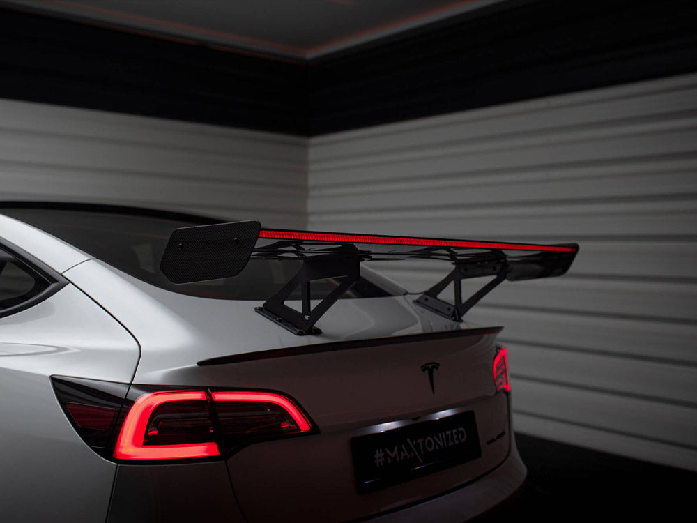 Maxton Design Carbon Spoiler + LED Tesla Model 3 - CF-TE-MODEL3-1-245-P+LED - Image 10