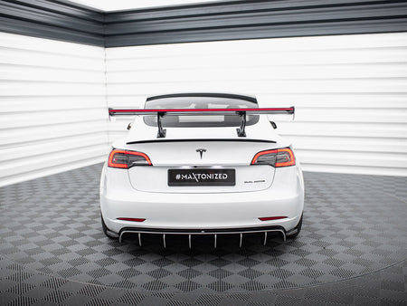 Carbon Spoiler + LED Tesla Model 3