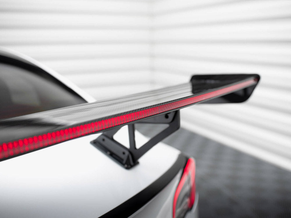 Carbon Spoiler + LED Tesla Model 3