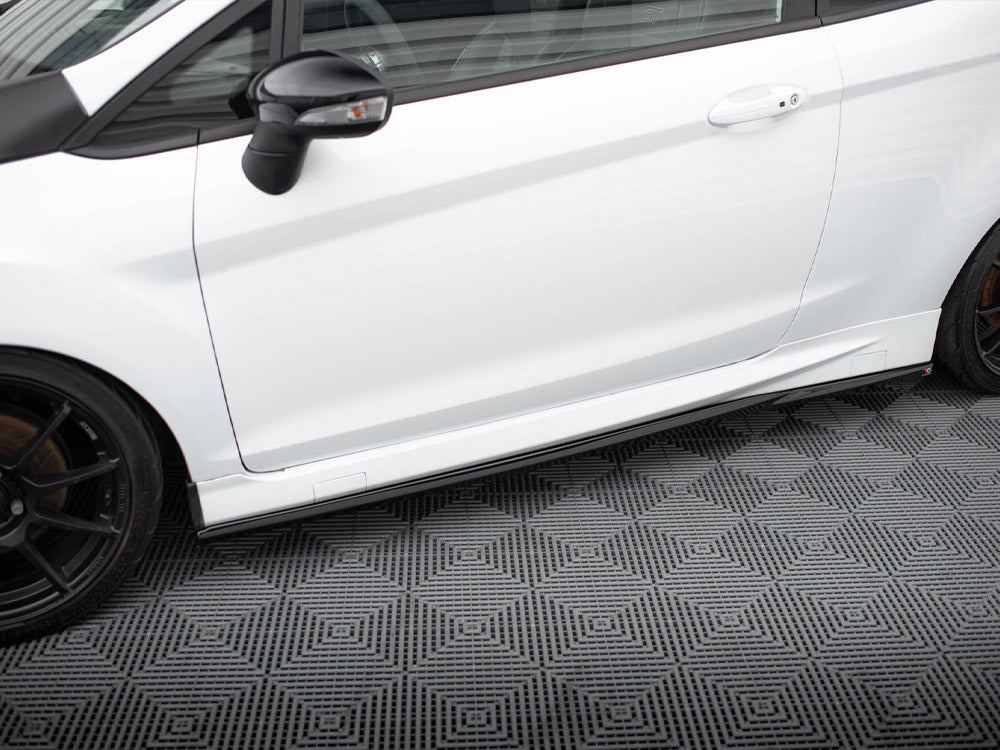 Maxton Design Side Skirts Diffusers V.4 Ford Fiesta ST / ST-Line Mk7 - FO-FI-7/7F-ST-SD4G - Image 3