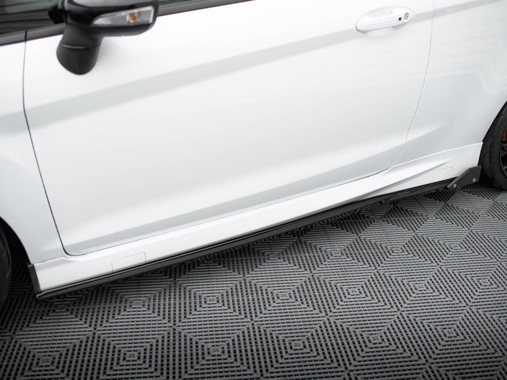Maxton Design Side Skirts Diffusers V.4 + Flaps Ford Fiesta ST / ST-Line Mk7 - FO-FI-7/7F-ST-SD4G+SF1B - Image 3