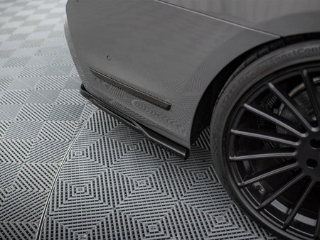 Rear Splitter (Vertical Bars) V.2 BMW 7 M-Pack G11 / G12 Facelift