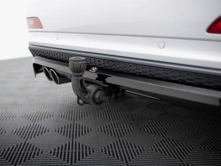 Rear Splitter (Vertical Bars) Audi Q3 S-Line 8U