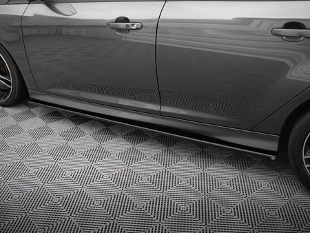 Maxton Design Side Skirts Diffusers Ford Focus ST / ST-Line Mk3 / Mk3 FL Hatchback / Estate - FO-FO-3/3F-ST-SD1G - Image 5