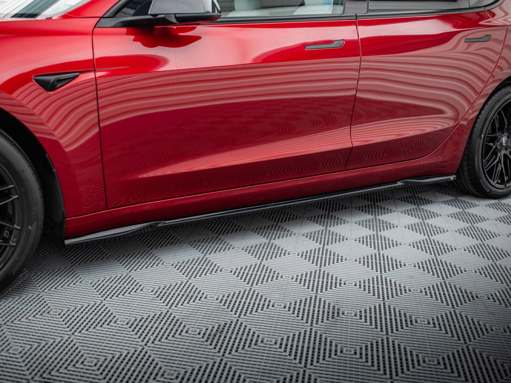 Maxton Design Side Skirts Diffusers V.2 Tesla Model 3 Mk1 / Mk1 Facelift - TE-MODEL3-1F-SD2G - Image 3