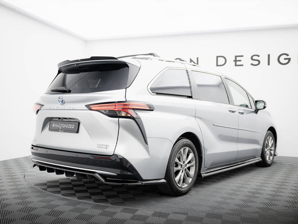 Rear Splitter (Vertical Bars) Toyota Sienna Mk4