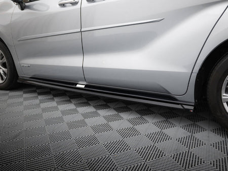 Side Skirts Diffusers Toyota Sienna Mk4