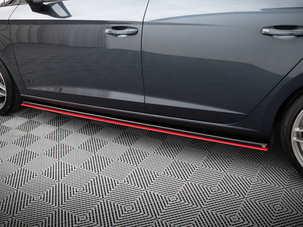Maxton Design Side Skirts Diffusers V.3 Seat Leon Mk3 Cupra / FR Facelift - SE-LE-3F-CU-SD2G+SD3RED - Image 4