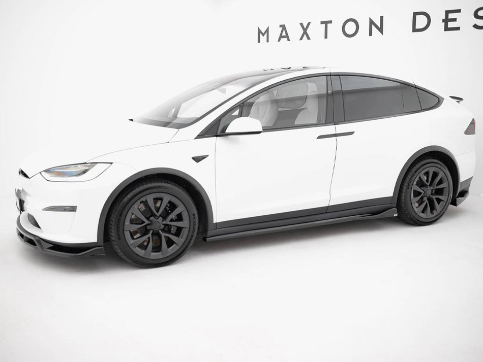 Maxton Design Side Skirts Diffusers V.2 Tesla Model X Mk1 Facelift - TE-MODELX-1F-SD2G - Image 2