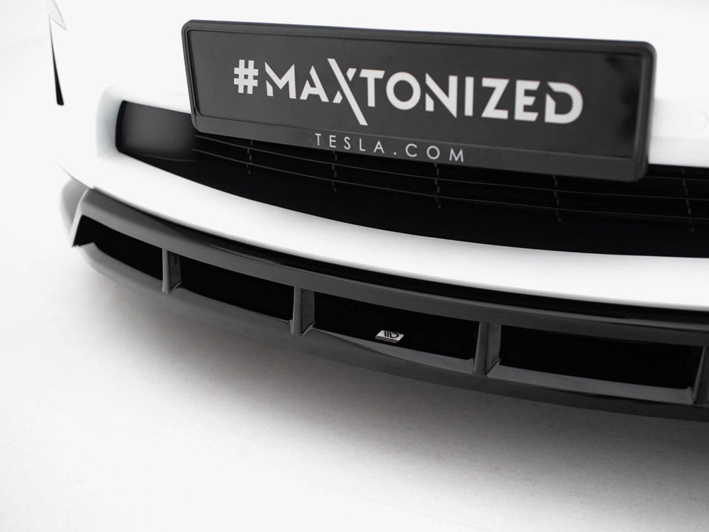 Maxton Design Front Splitter V.3 Tesla Model X Mk1 Facelift - TE-MODELX-1F-FD3G+FD3RG - Image 5