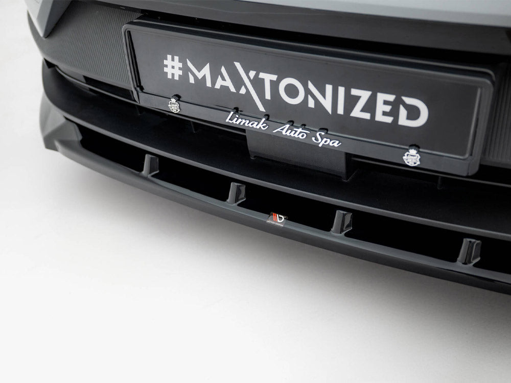 Maxton Design Front Splitter Volvo EX30 Mk1 - VO-EX30-1-FD1G - Image 4