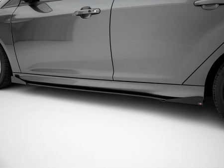 Maxton Design Street PRO Side Skirts Diffusers + Flaps Ford Focus ST Mk3 Facelift - FOFO3FSTCNC-SD1B+SF1G - Image 4