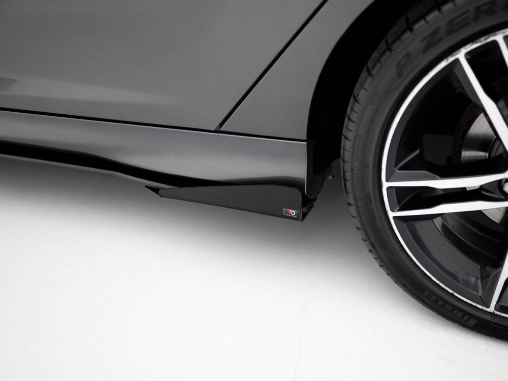 Maxton Design Street PRO Side Skirts Diffusers + Flaps Ford Focus ST Mk3 Facelift - FOFO3FSTCNC-SD1B+SF1G - Image 6