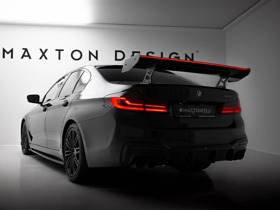 Maxton Design Carbon Spoiler With Internal Brackets Uprights + LED BMW 5 / M5 Sedan G30 / F90 - CF-BM-5-G30-MPACK-WING5-INT-245-P+LED - Image 2