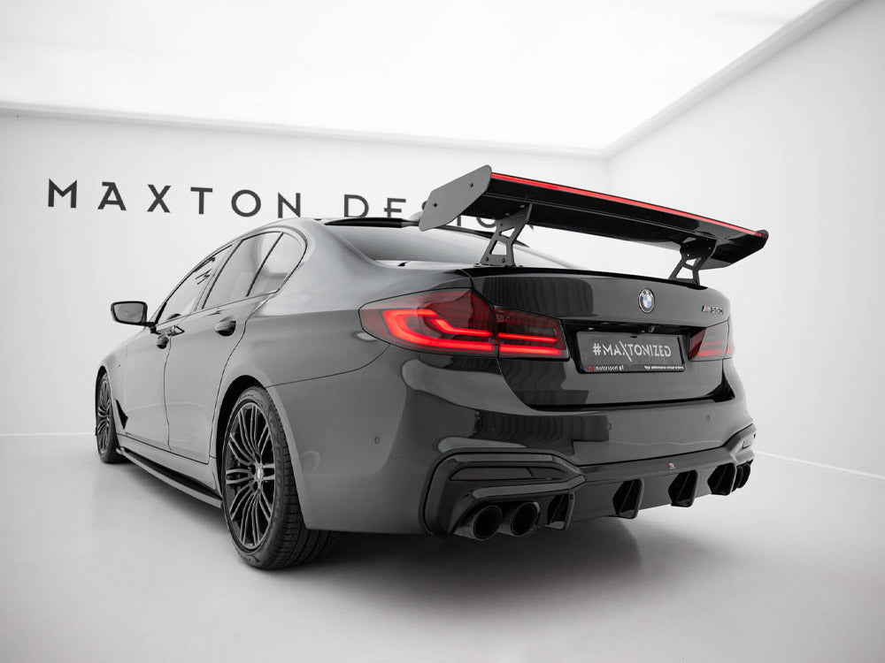Maxton Design Carbon Spoiler With Internal Brackets Uprights + LED BMW 5 / M5 Sedan G30 / F90 - CF-BM-5-G30-MPACK-WING5-INT-245-P+LED - Image 5