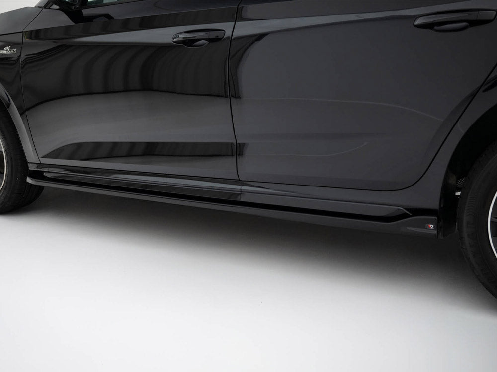 Maxton Design Side Skirts Diffusers Skoda Kamiq Monte Carlo Mk1 Facelift - SK-KM-1F-MC-SD1G - Image 4