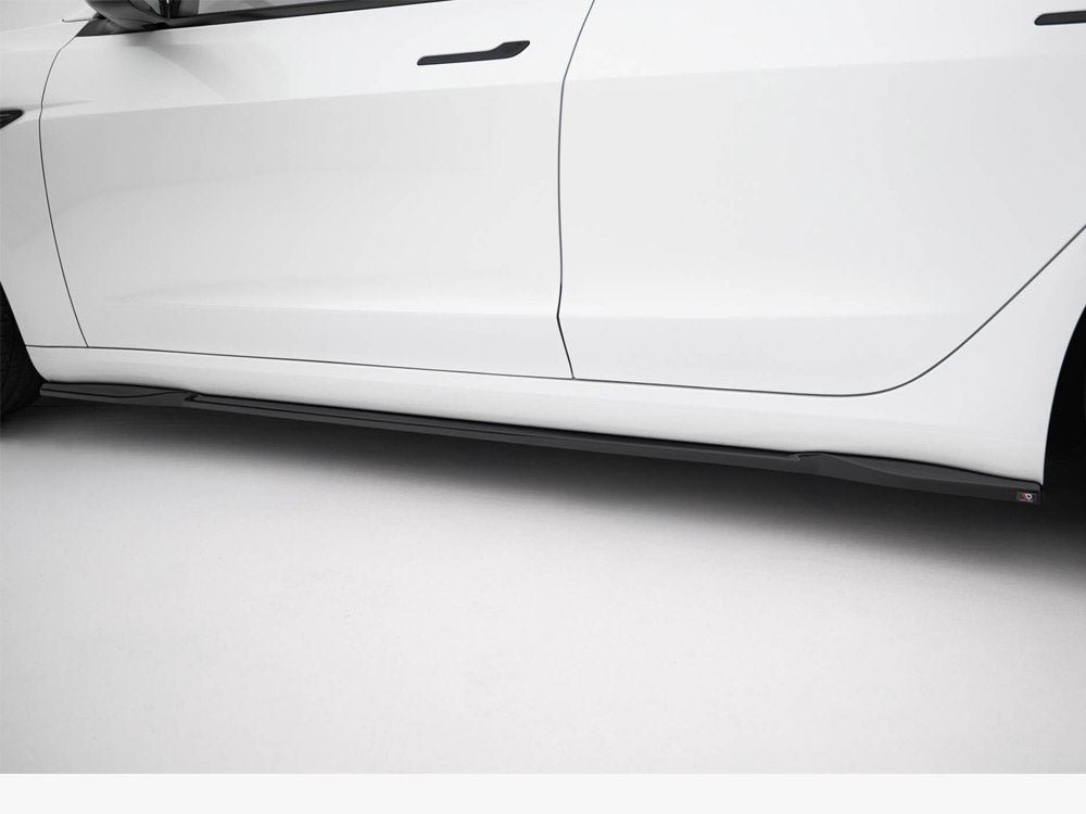 Maxton Design Side Skirts Diffusers V.2 Tesla Model 3 Performance Mk1 Facelift - TE-MODEL3-1F-SD2G - Image 4