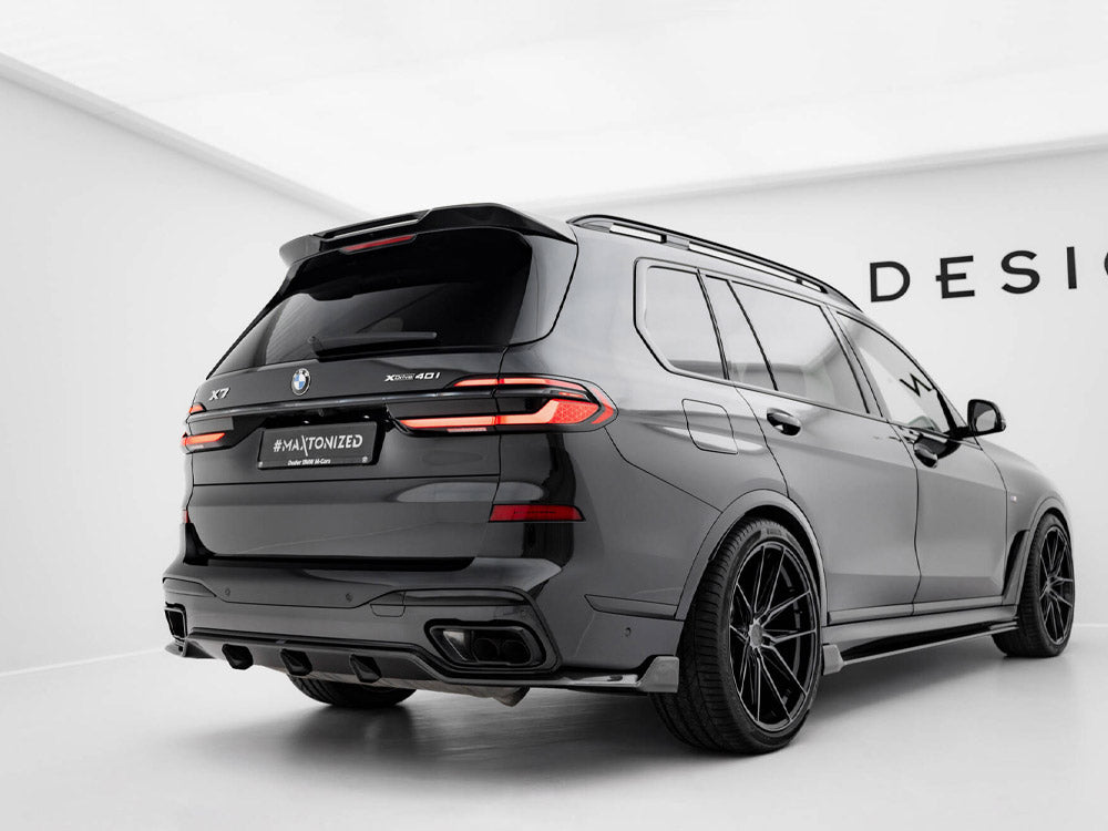 Maxton Design Carbon Fiber Rear Diffuser BMW X7 M-Pack G07 Facelift - CF-BM-X7-07F-MPACK-RS1-245-P - Image 2