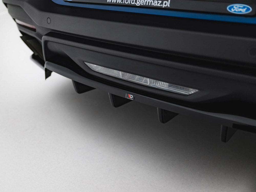 Maxton Design Rear Splitter (Vertical Bars) Ford Mustang GT Mk7 - FO-MU-7-GT-RD1G+RD2G - Image 4